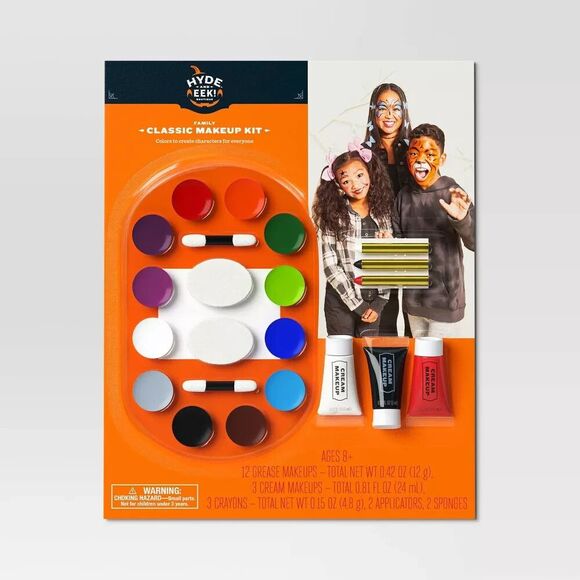 Family Classic Makeup Kit 22-Piece Set Ages 8+ by HYDE and EEK! - Picture 3 of 7